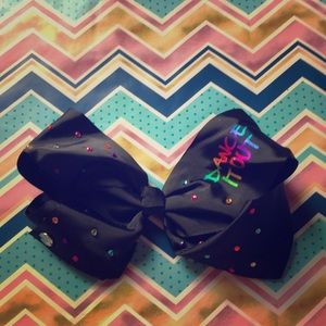 Dance It Out Jojo Bow